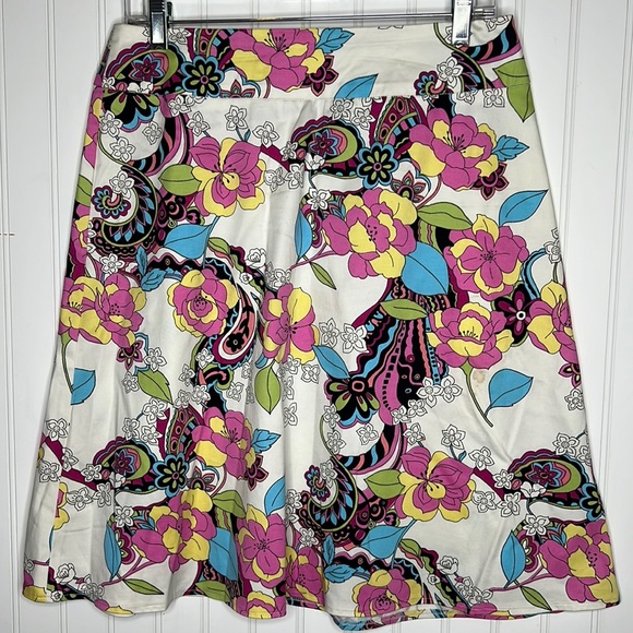 Floral A Line Skirt Size 8P - Picture 1 of 7